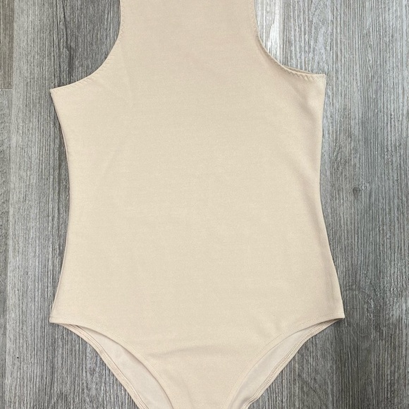 Nude Racer back bodysuit - Picture 2 of 6